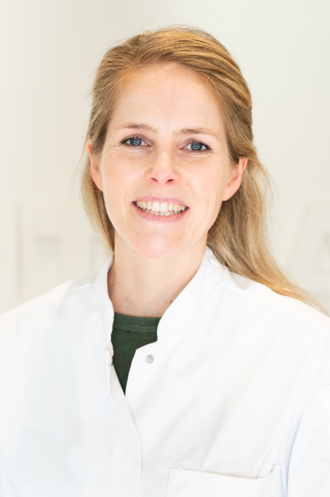 Drs. R.A. Kuin, Dermatoloog